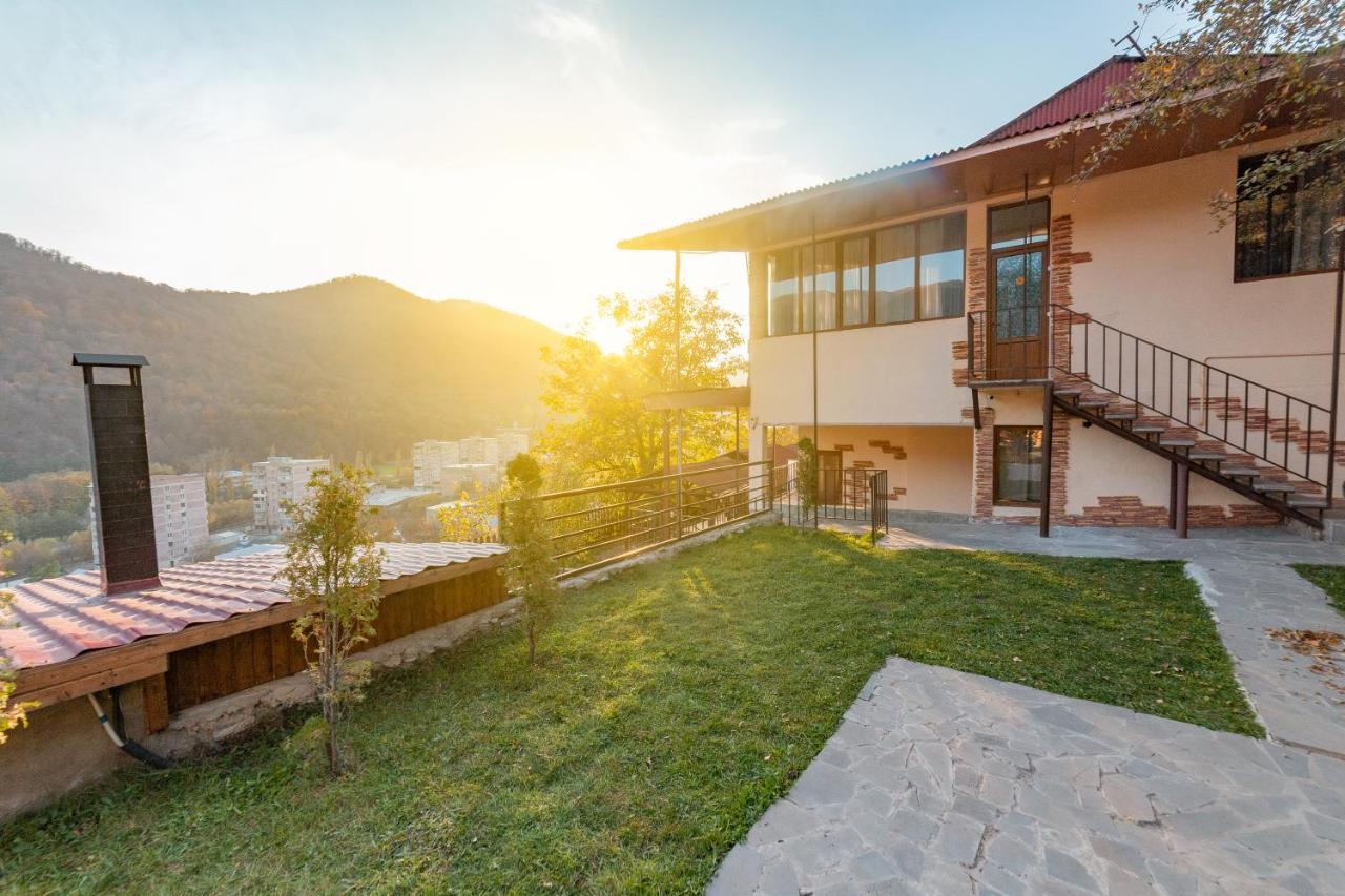 Hotel Popock Dilijan 1 Exteriér fotografie